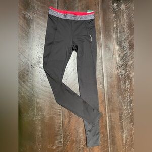 NWT Small decathlon leggings